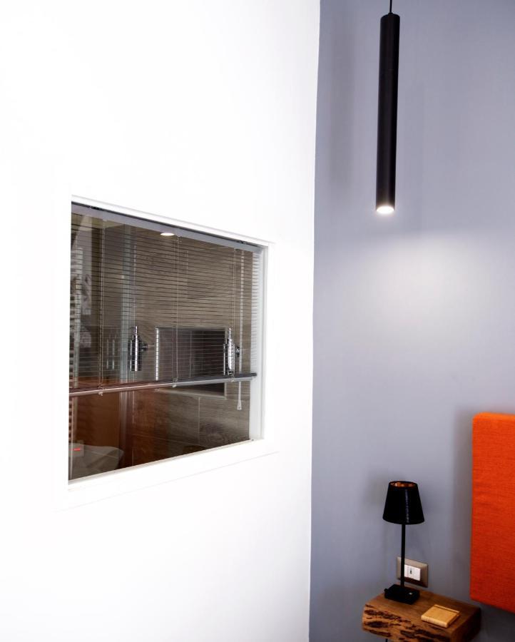 Scugnizzo Apartment Luxury Home Napoli Bagian luar foto