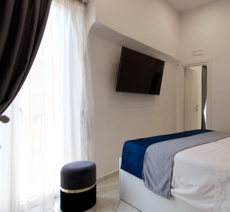 Scugnizzo Apartment Luxury Home Napoli Bagian luar foto