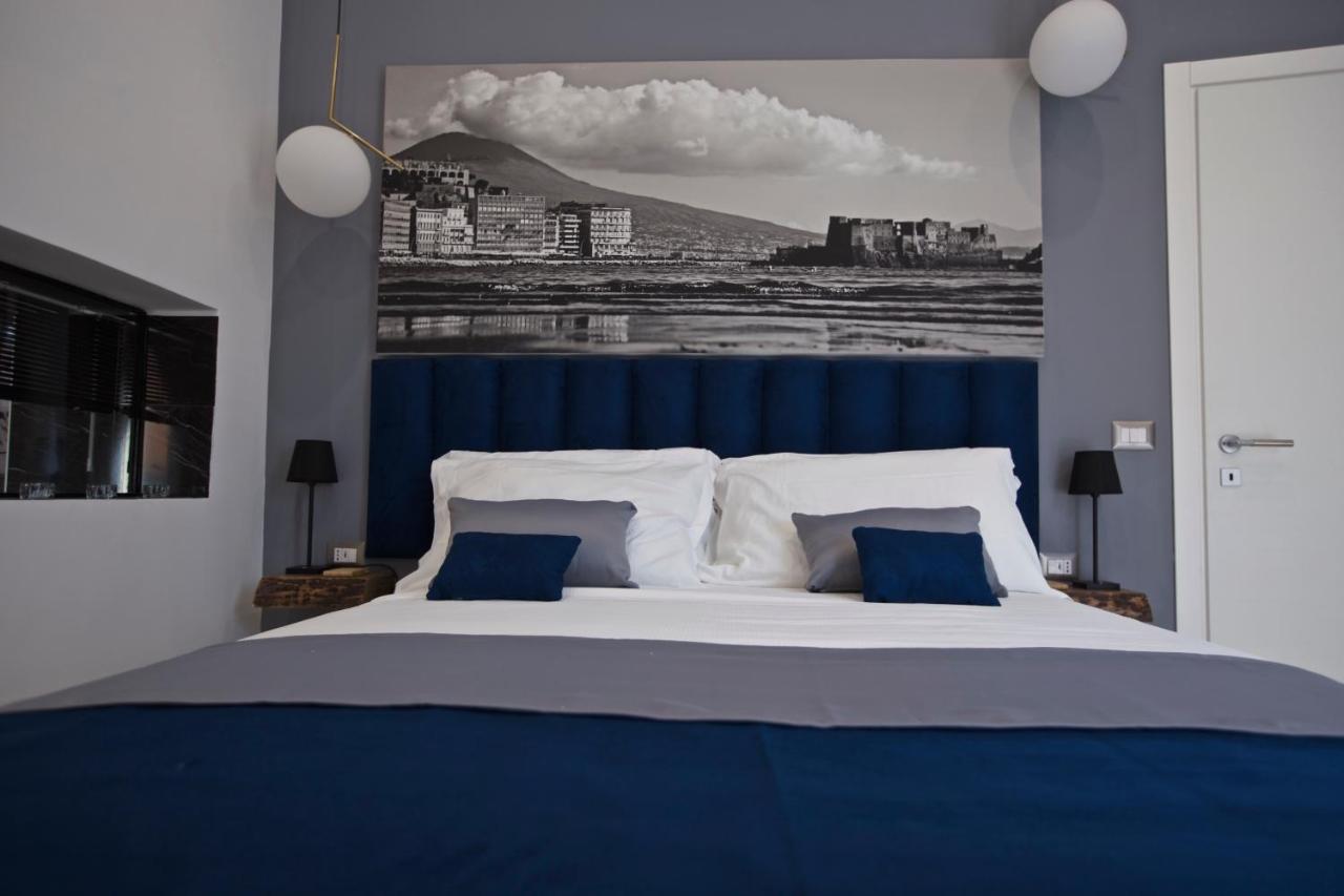Scugnizzo Apartment Luxury Home Napoli Bagian luar foto